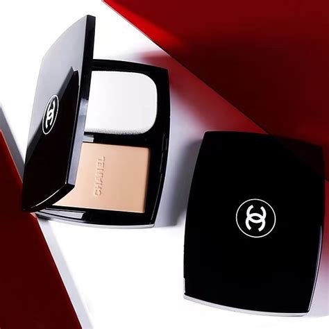 chanel compact powder for oily skin|Chanel compact powder price.